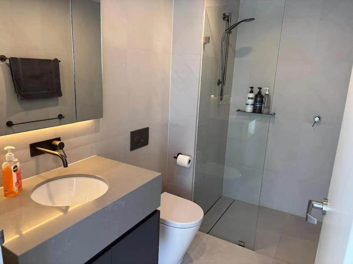 Apartament 2Br-2Br-2Cars -Cbd-Pool-Sleeps 6 Canberra