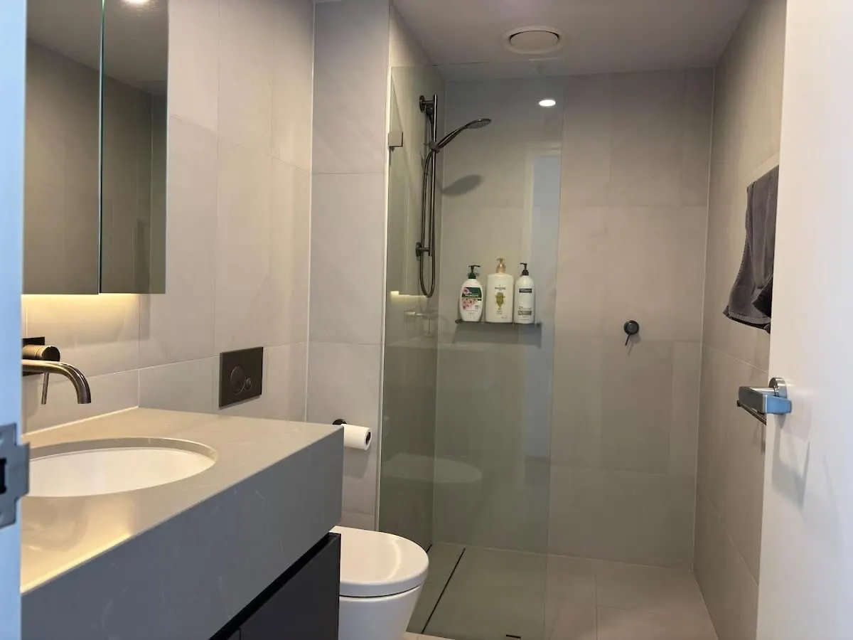 Apartament 2Br-2Br-2Cars -Cbd-Pool-Sleeps 6 Canberra